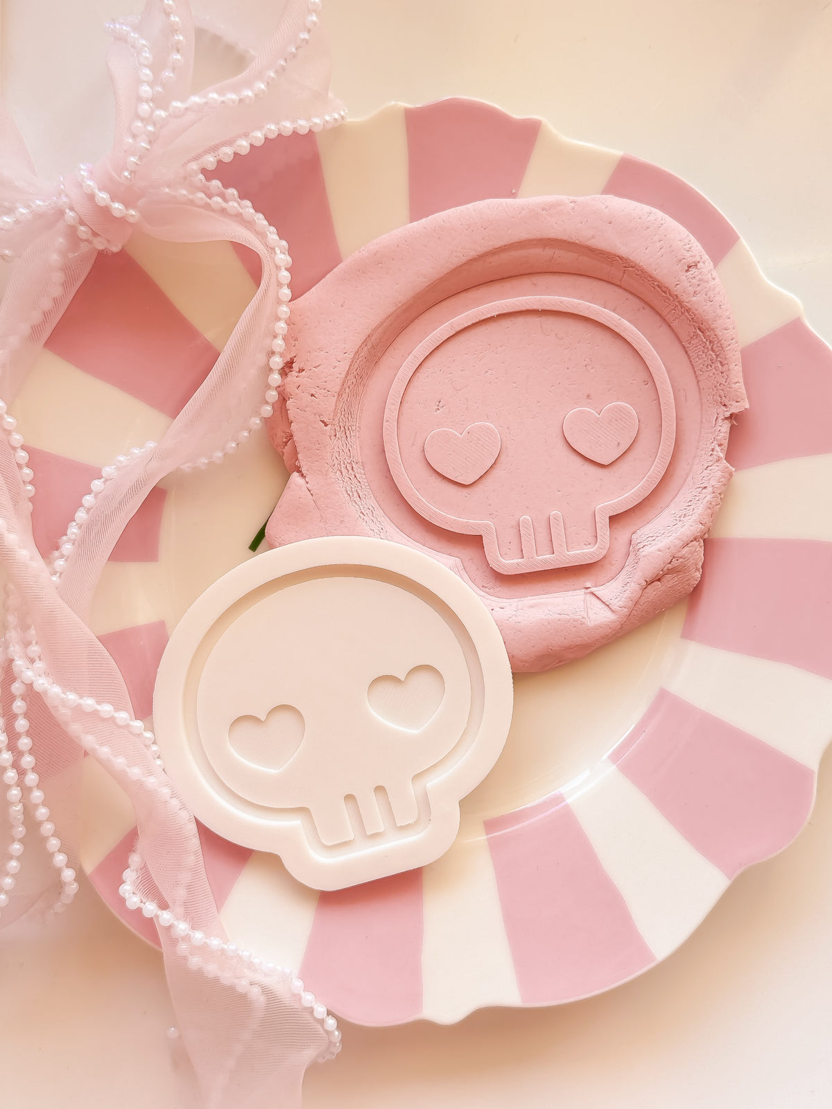 Kuromi skull - Debosser and Cutter