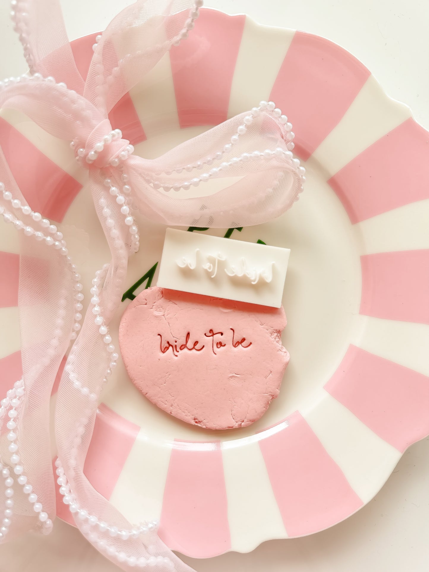 Bride to be  - Embosser