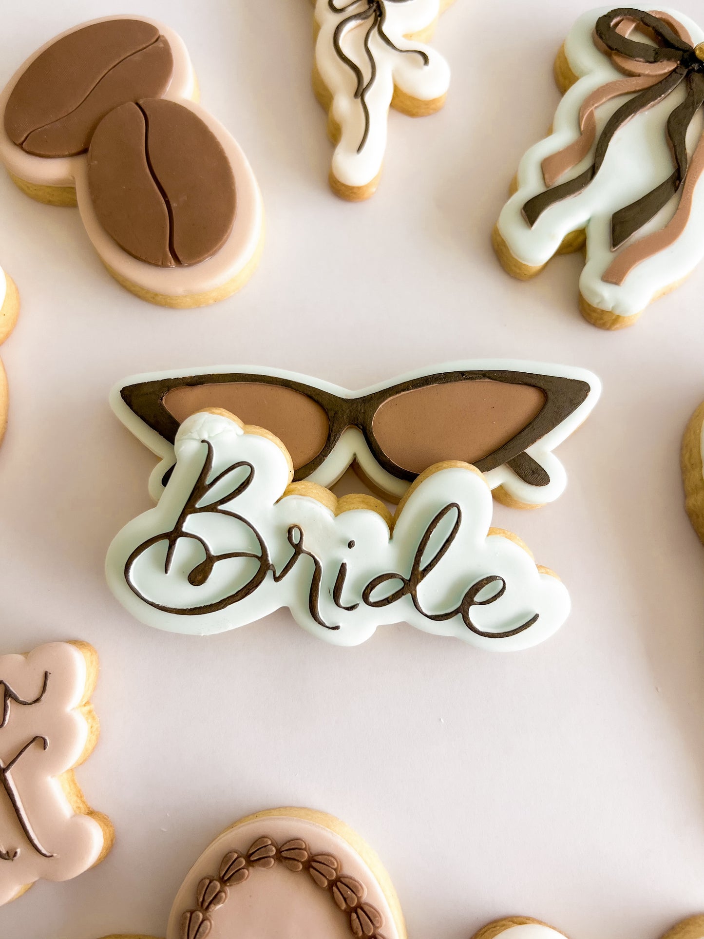 Bride - Debosser and Cutter
