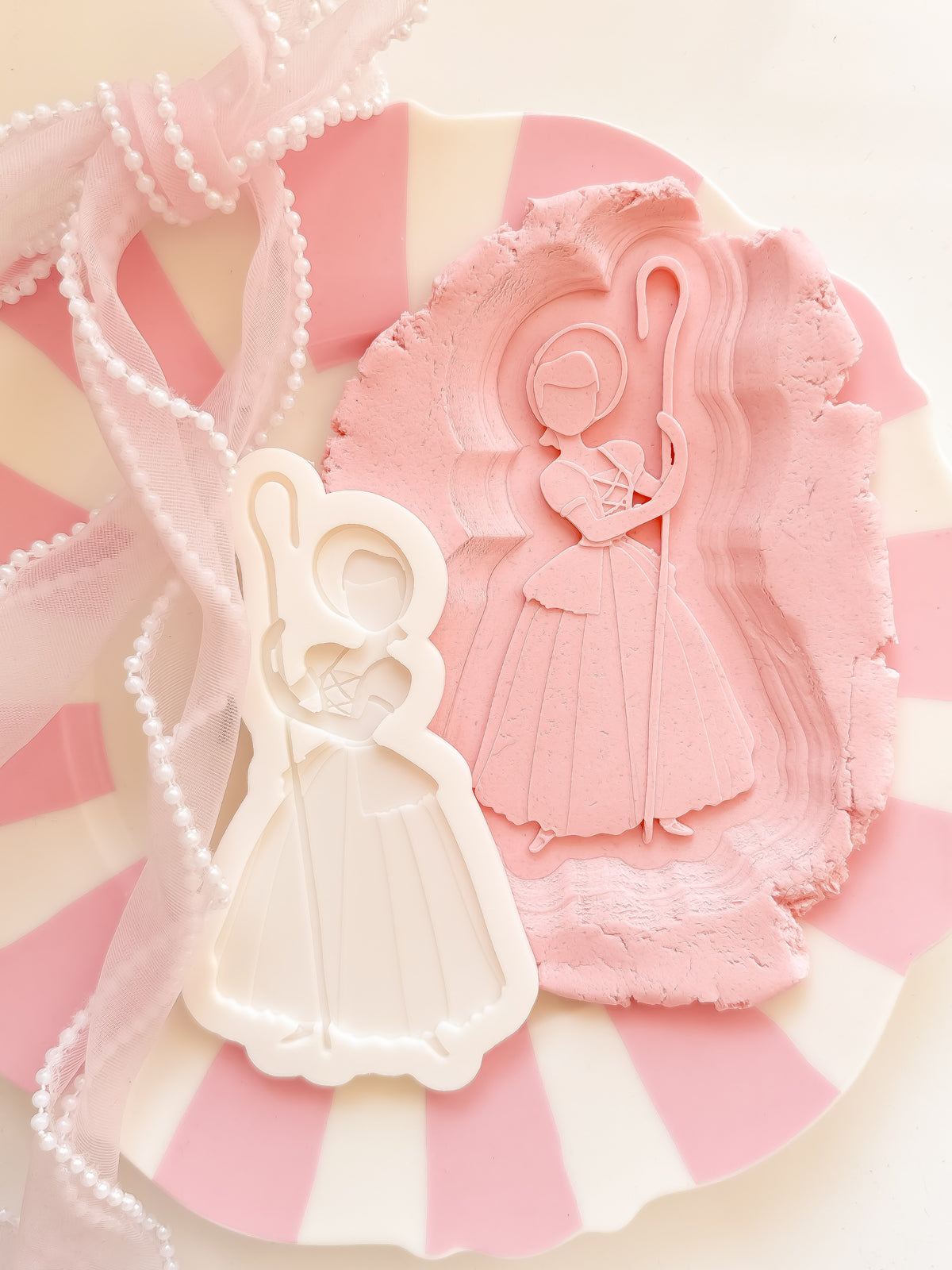 Bo Peep Toy Story - Debosser and Cutter